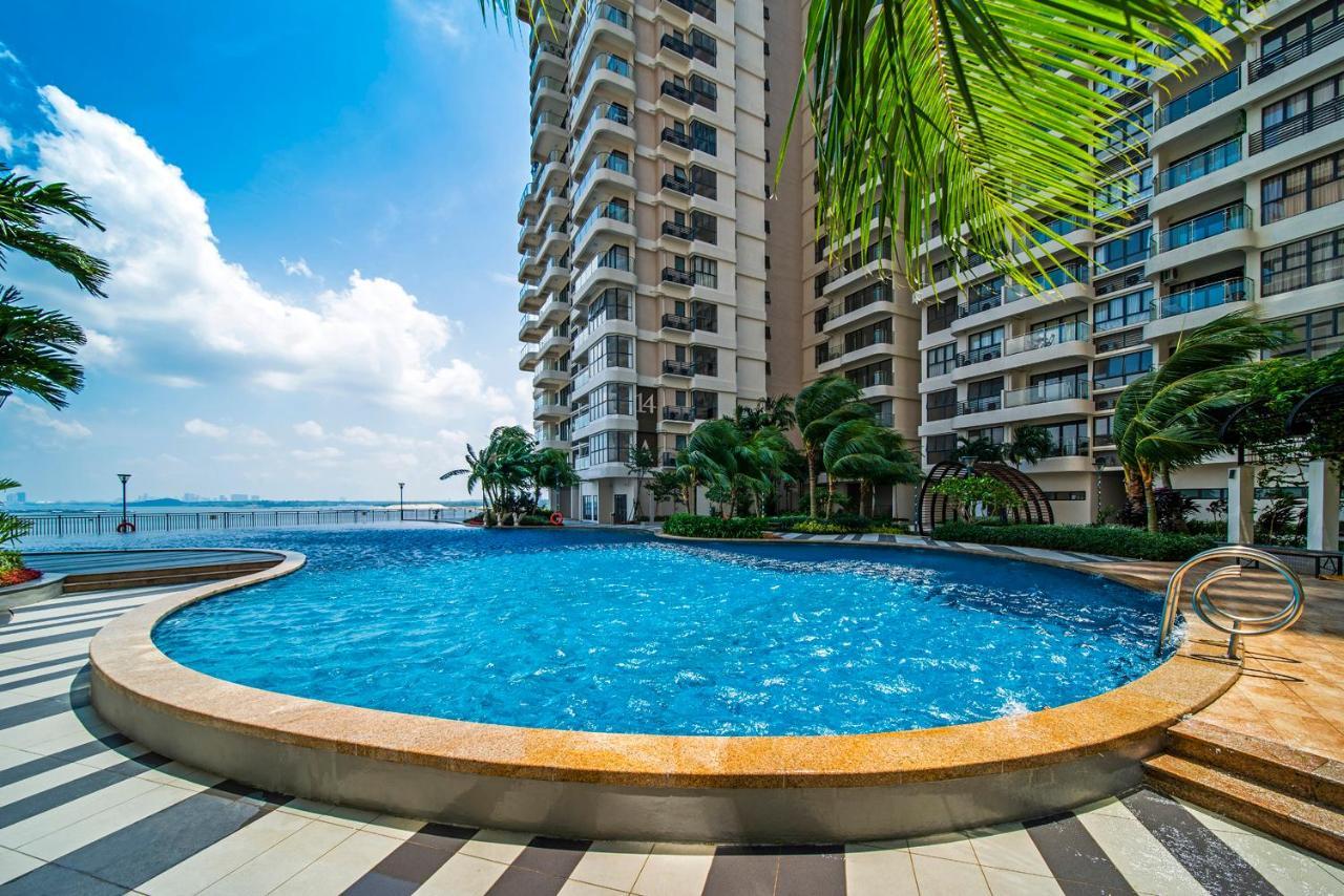 Scenic Country Garden Danga Bay By Lions Bay Leilighet Johor Bahru Eksteriør bilde